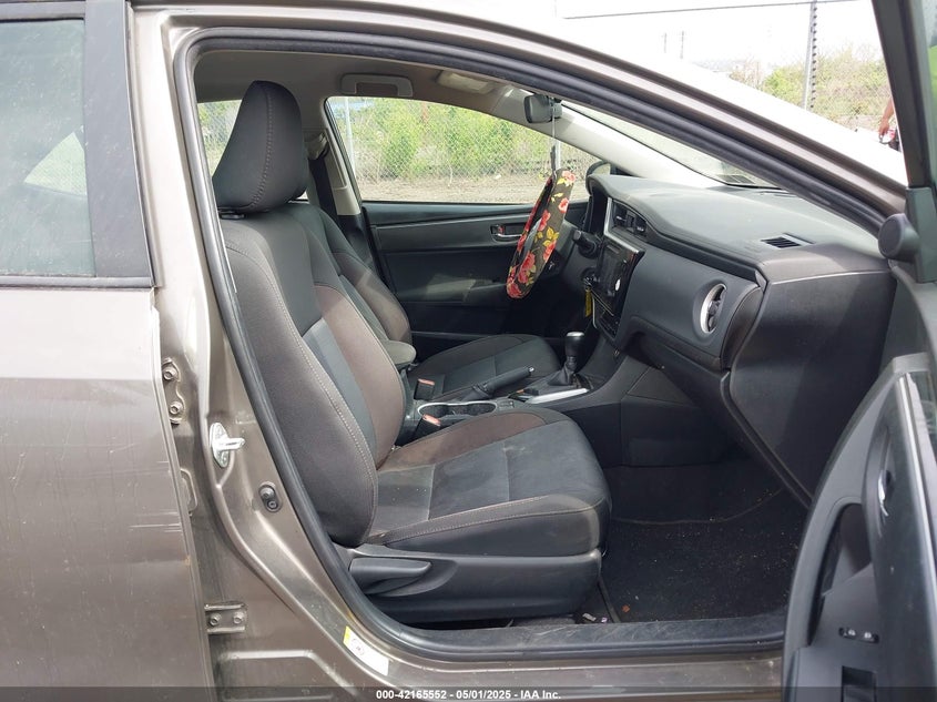 2017 TOYOTA COROLLA LE - 2T1BURHE9HC771754