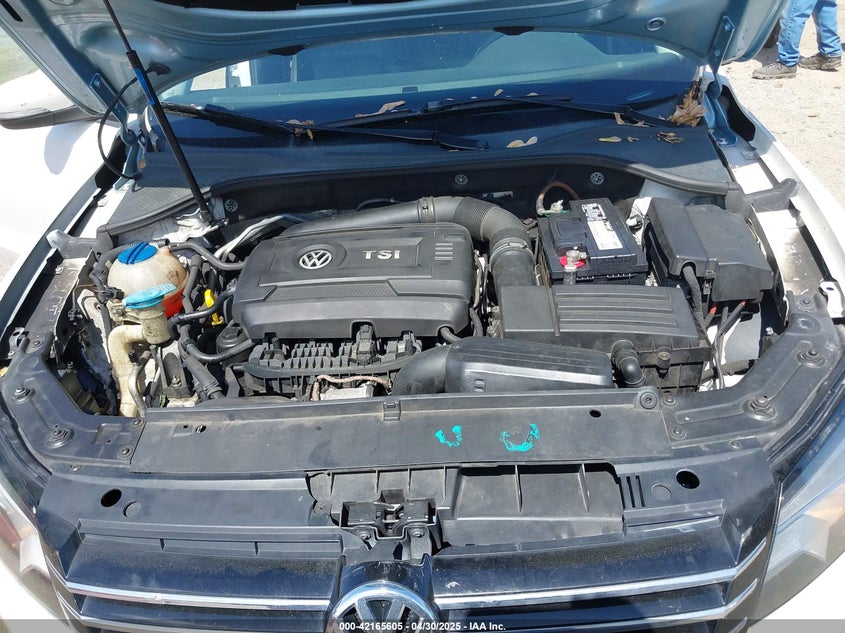 2014 VOLKSWAGEN PASSAT VIN: 1VWAT7A35EC097227