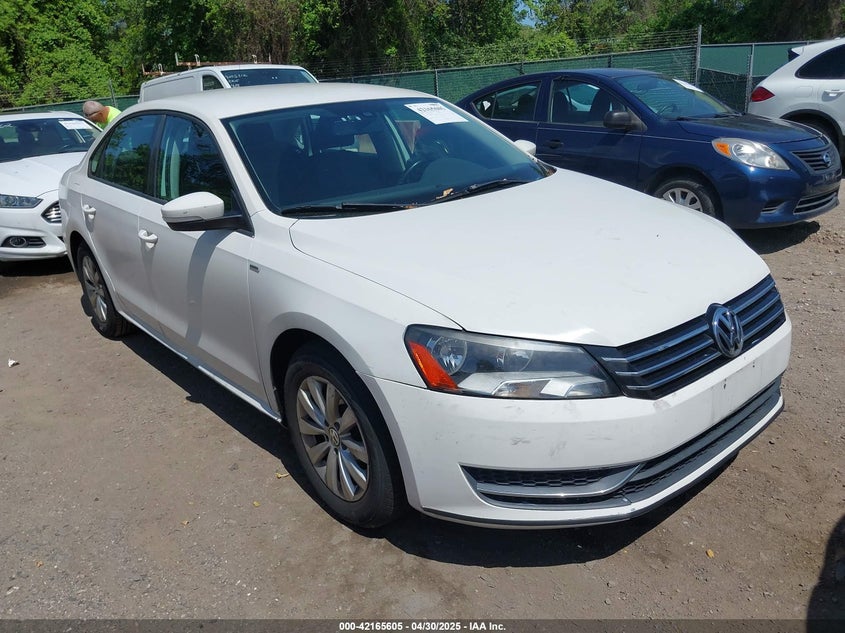 2014 VOLKSWAGEN PASSAT VIN: 1VWAT7A35EC097227