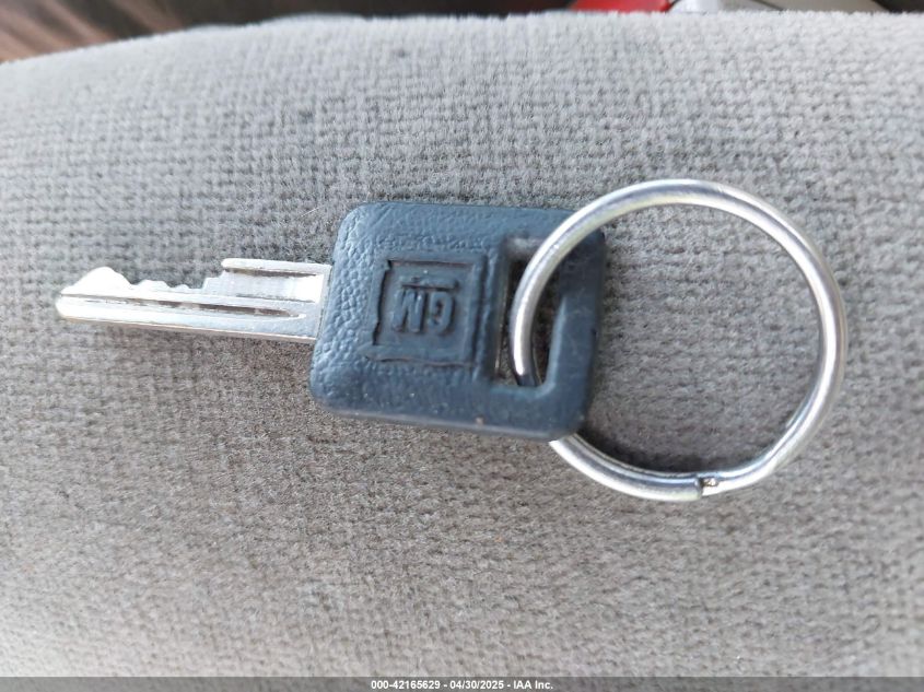 1993 Chevrolet Gmt-400 C1500 VIN: 1GCDC14K8PZ224097 Lot: 42165629