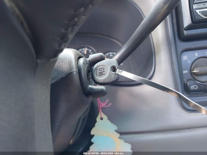 2000 Chevrolet Silverado 1500 Ls VIN: 1GCEK14T7YZ351411 Lot: 42165798