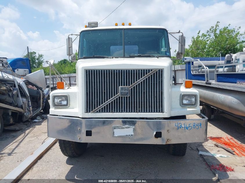 1996 Volvo Conventional Wg VIN: 4V4JDBPF3TR850384 Lot: 42847091