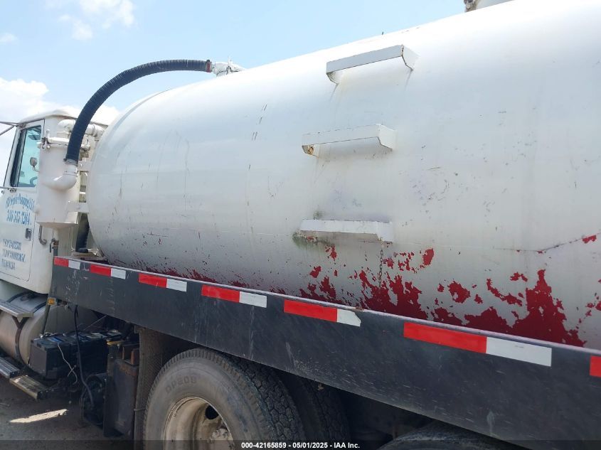 1996 Volvo Conventional Wg VIN: 4V4JDBPF3TR850384 Lot: 42847091