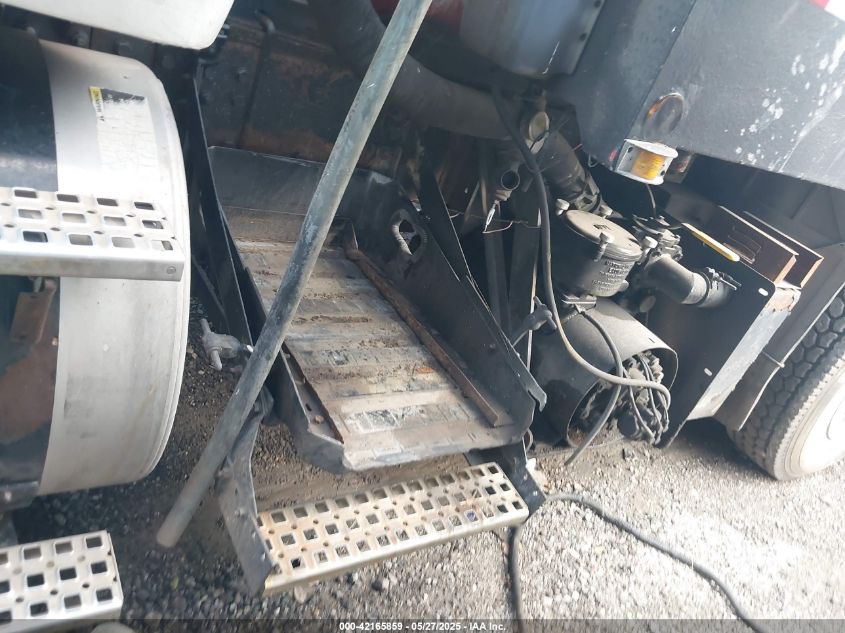 1996 Volvo Conventional Wg VIN: 4V4JDBPF3TR850384 Lot: 42847091