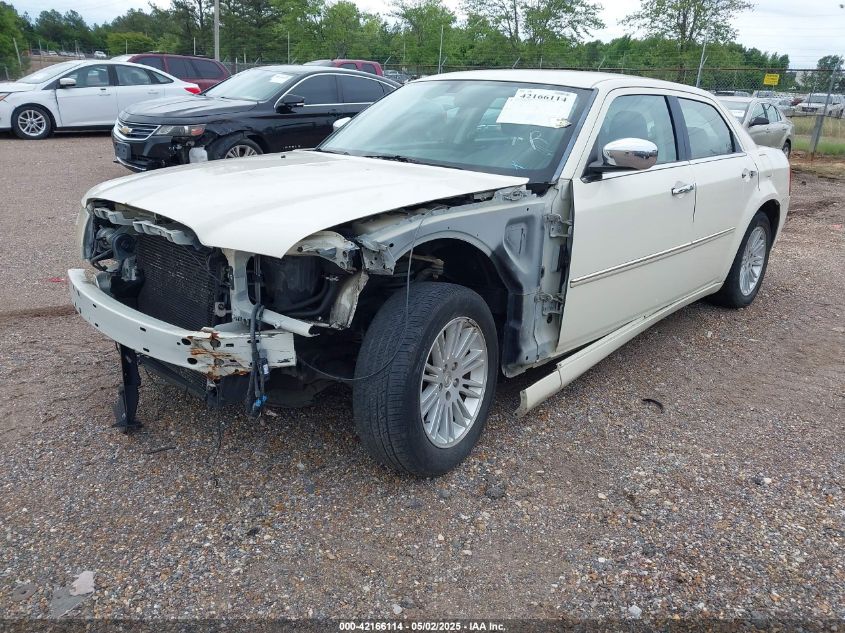 2010 Chrysler 300 Touring VIN: 2C3CA4CD7AH198657 Lot: 42166114