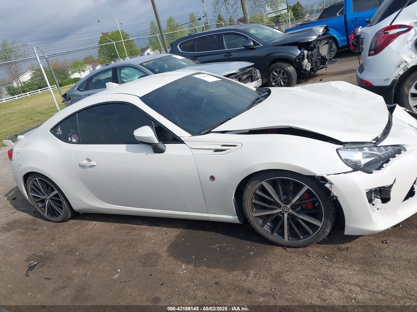 2020 TOYOTA 86 VIN: JF1ZNAE15L9751116