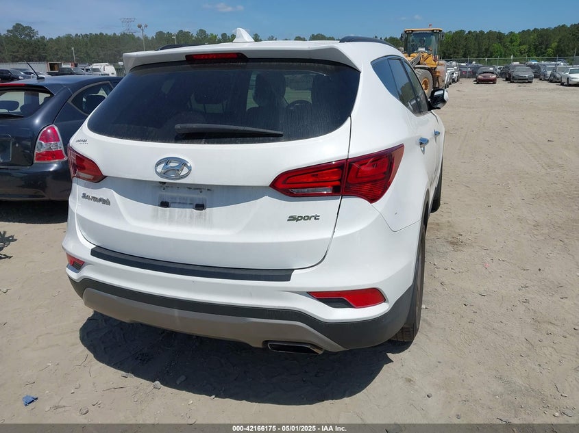 2018 HYUNDAI SANTA FE SPORT 2.4L - 5NMZU3LB1JH061076