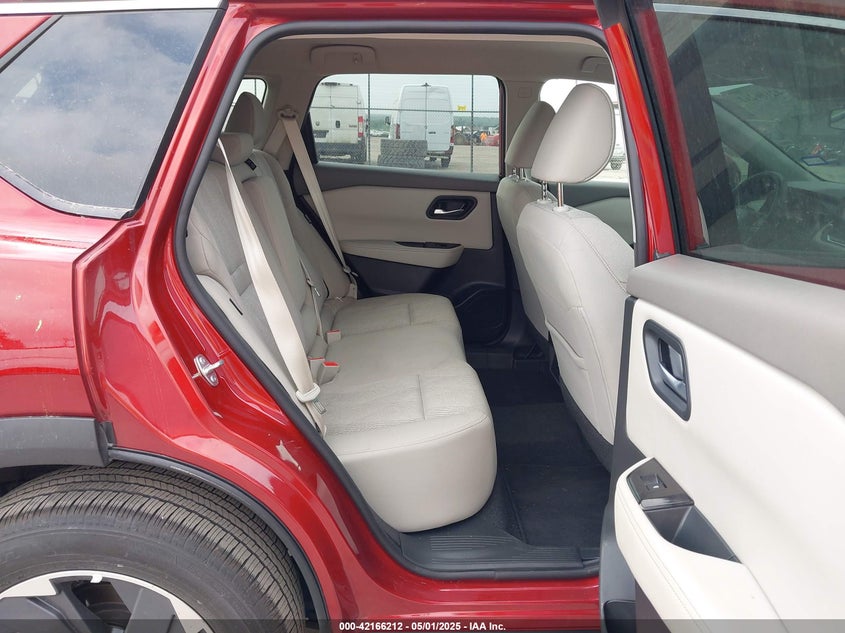 2025 NISSAN ROGUE VIN: 5N1BT3BA1SC772026