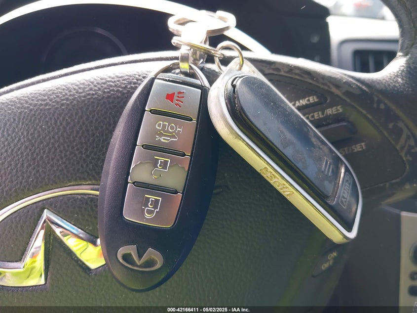 2007 INFINITI G35X VIN: JNKBV61F87M823504