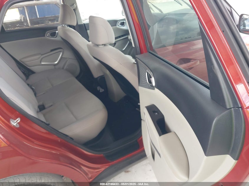 2022 KIA SOUL VIN: KNDJ23AU1N7798671