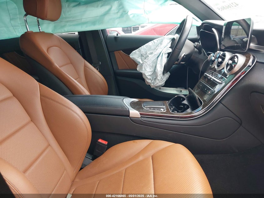 2022 MERCEDES-BENZ GLC 300 SUV - W1N0G8DBXNG074877