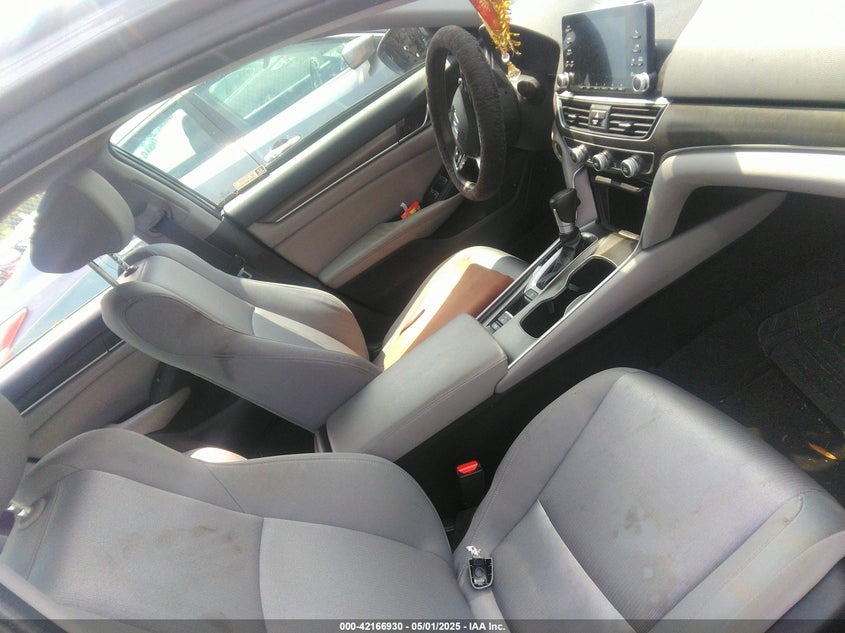 VIN 1HGCV1F17KA108327 2019 HONDA ACCORD LX