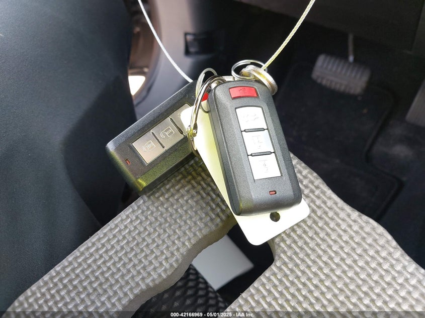 2016 MITSUBISHI OUTLANDER SE - JA4AZ3A37GZ013607