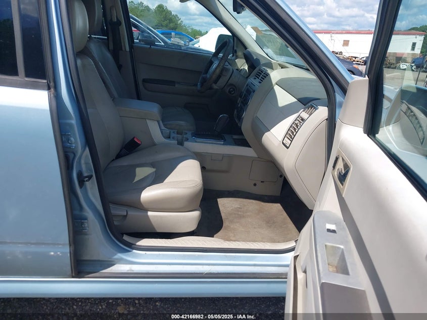 2008 MERCURY MARINER VIN: 4M2CU871X8KJ20395