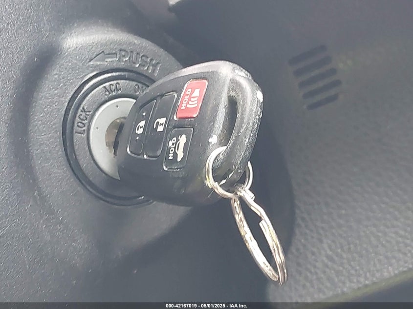 2019 TOYOTA COROLLA VIN: 2T1BURHE2KC164909