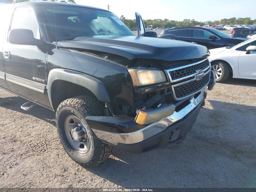2007 CHEVROLET SILVERADO VIN: 1GCGC13U17F197536