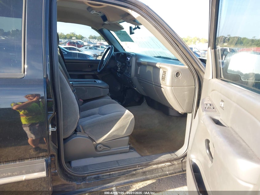 2007 CHEVROLET SILVERADO VIN: 1GCGC13U17F197536