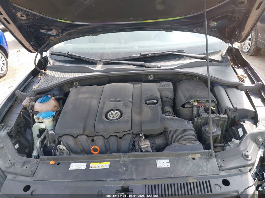 2013 Volkswagen Passat 2.5L Se VIN: 1VWBP7A38DC070742 Lot: 42167191