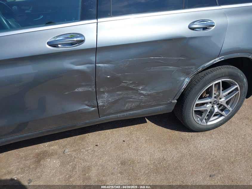VIN WDC0G4KB9KV147354 2019 MERCEDES-BENZ GLC 300 4MATIC
