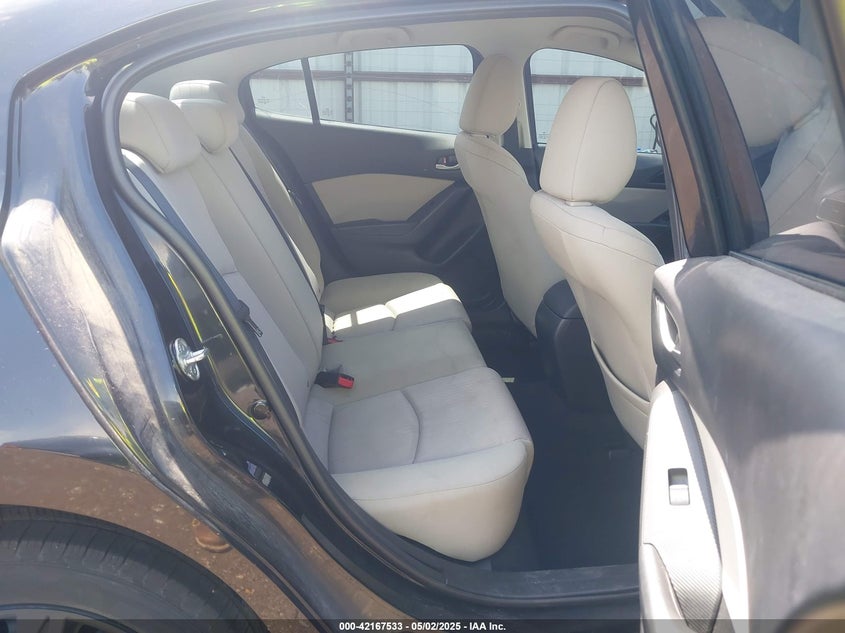 2014 MAZDA MAZDA3 VIN: JM1BM1U78E1189394