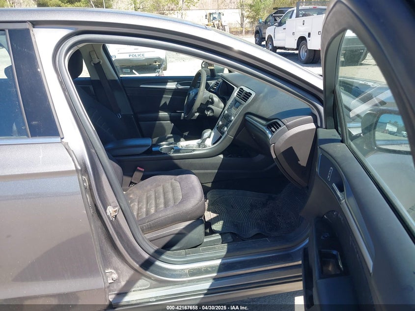2013 FORD FUSION VIN: 3FA6P0H71DR364169