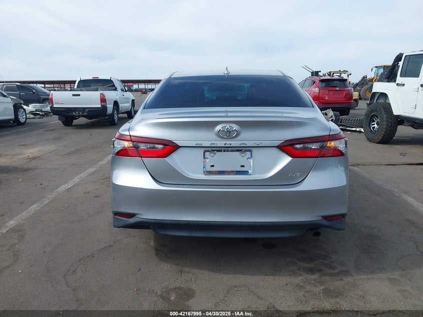 2022 TOYOTA CAMRY VIN: 4T1C11AK8NU649637