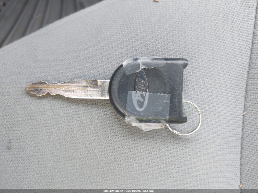 2007 FORD ESCAPE VIN: 1FMYU03187KA16422