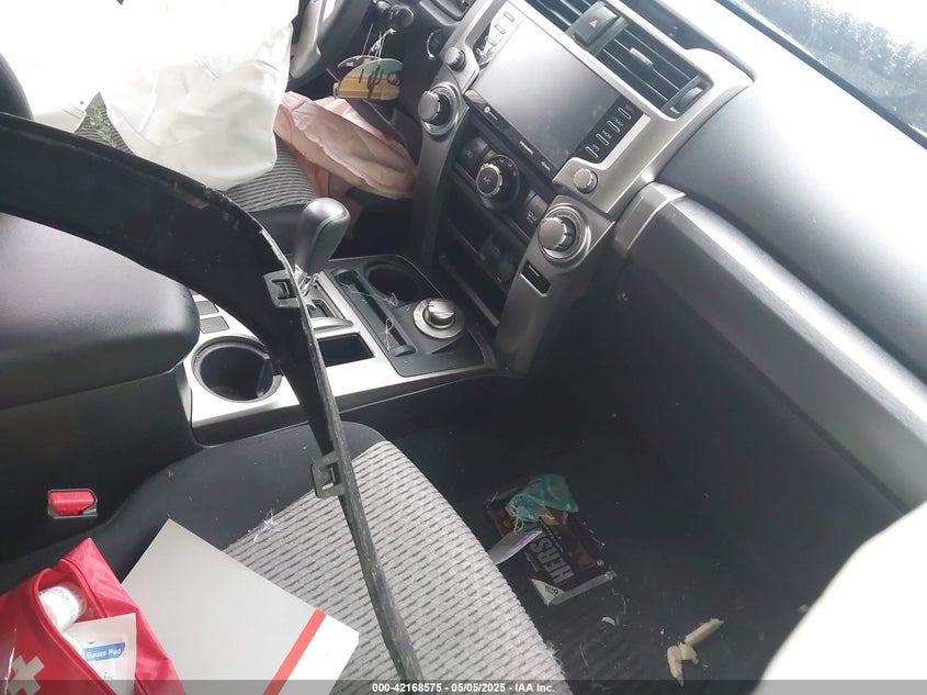 2024 TOYOTA 4RUNNER SR5 - JTEMU5JR1R6307408