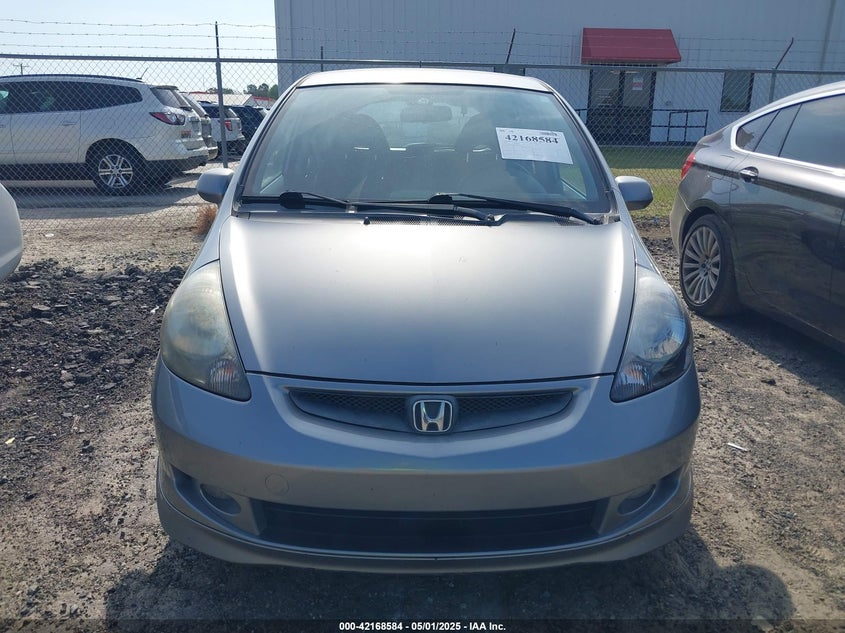 2008 HONDA FIT VIN: JHMGD386X8S058659