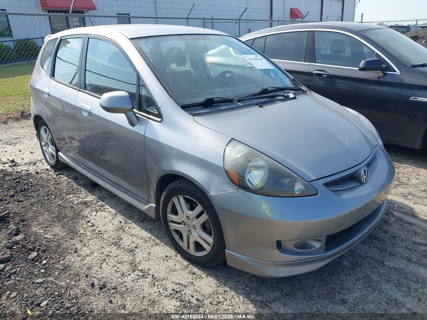 2008 HONDA FIT VIN: JHMGD386X8S058659