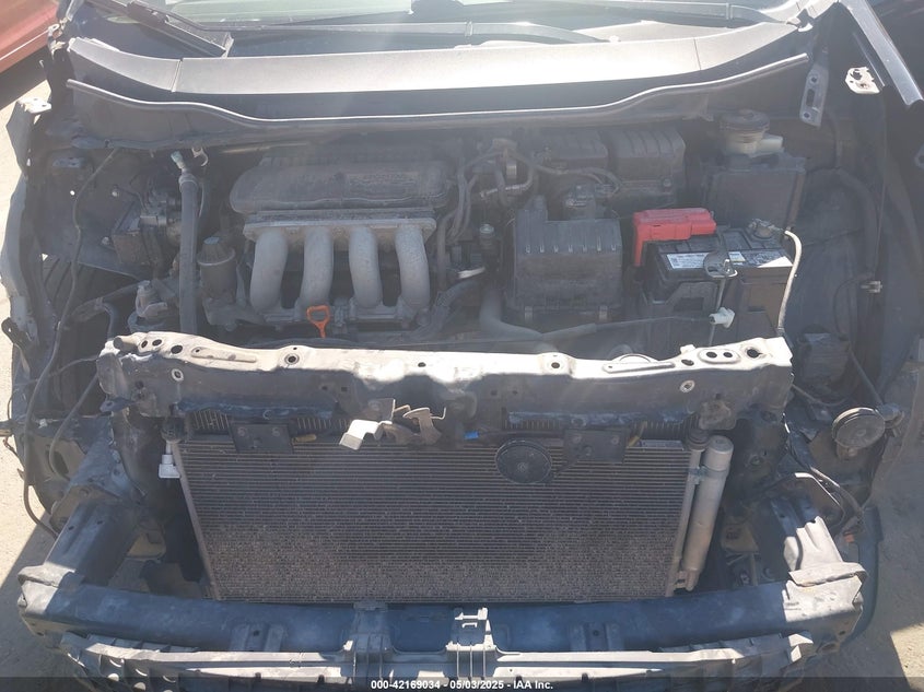 2010 HONDA FIT VIN: JHMGE8H40AC039689