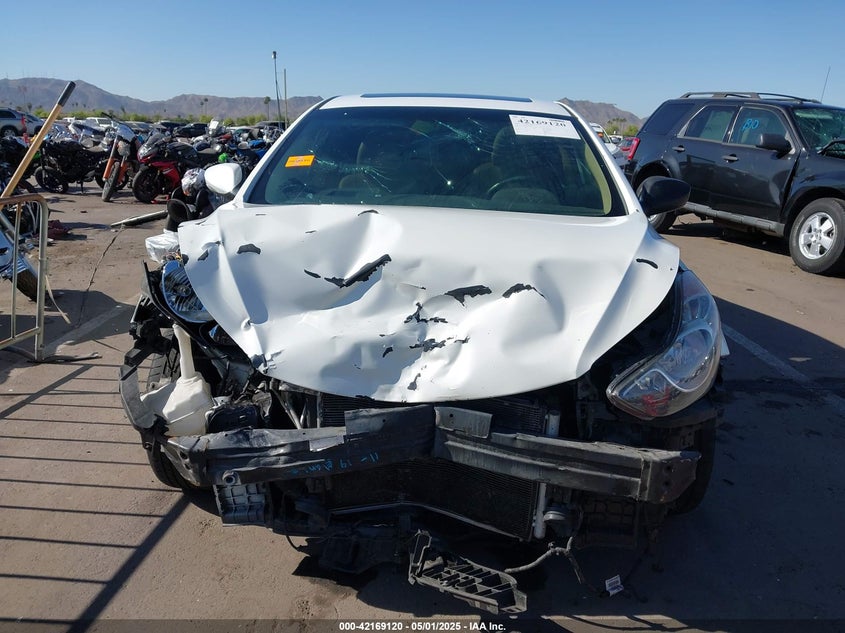 2013 HYUNDAI ELANTRA VIN: 5NPDH4AE3DH251471
