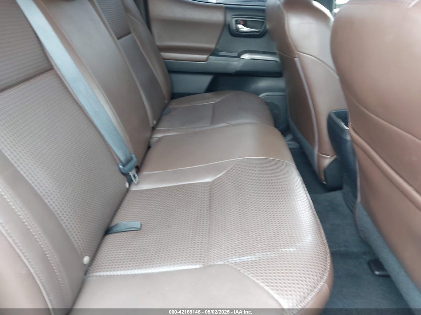 2017 TOYOTA TACOMA VIN: 5TFEZ5CN2HX021791