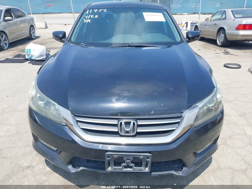 2013 HONDA ACCORD VIN: 1HGCR2F59DA128711