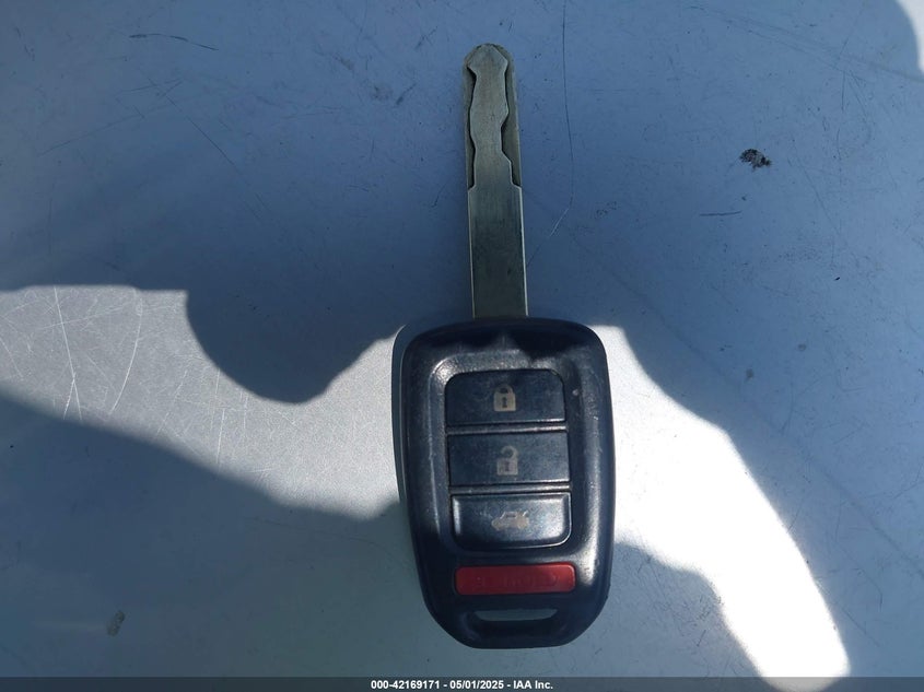2013 HONDA ACCORD VIN: 1HGCR2F59DA128711