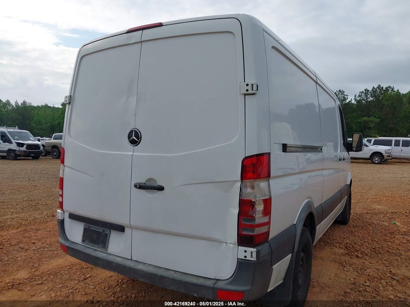 2016 MERCEDES-BENZ SPRINTER 2500 VIN: WD3PE7DD5GP319654