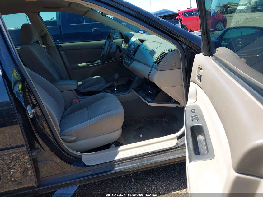 2006 TOYOTA CAMRY VIN: 4T1BE32K56U742272