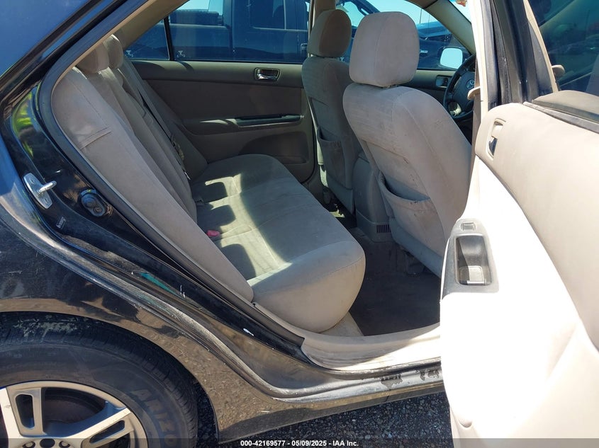 2006 TOYOTA CAMRY VIN: 4T1BE32K56U742272