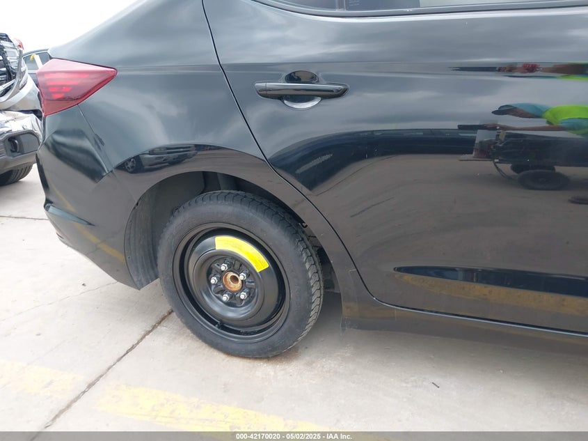 2020 HYUNDAI ELANTRA SEL - 5NPD84LF1LH508261