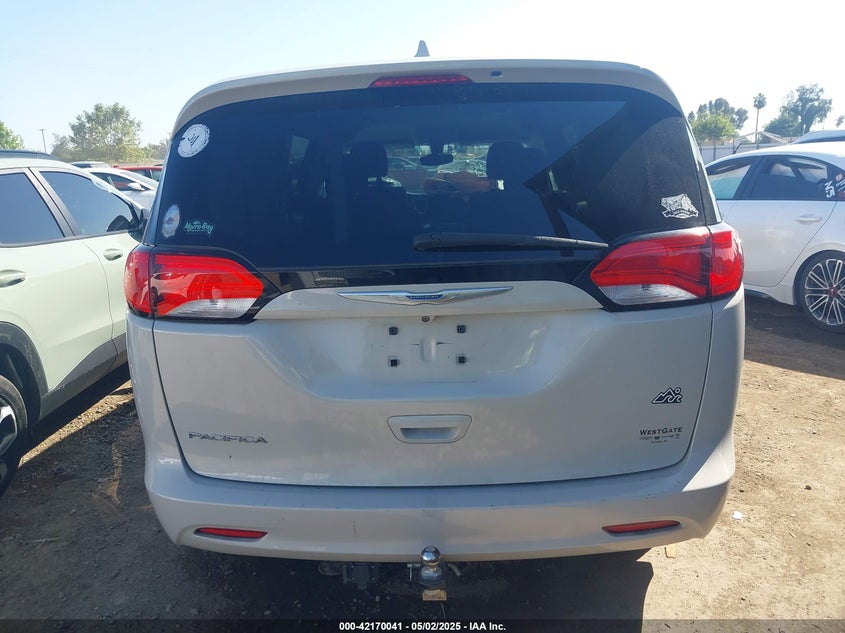 2017 CHRYSLER PACIFICA VIN: 2C4RC1DG6HR633826
