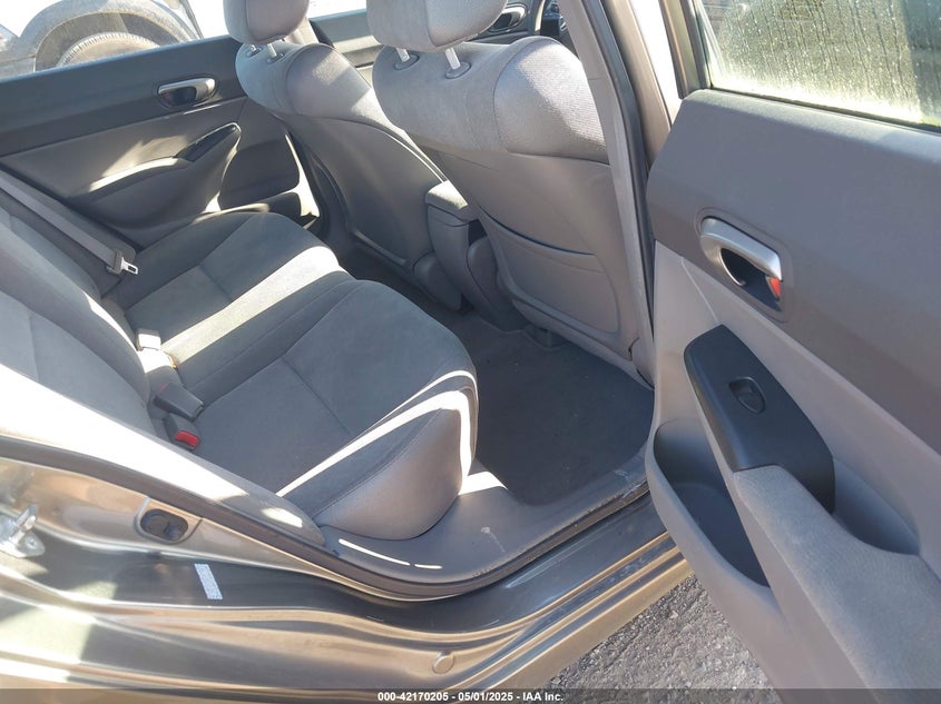 2006 HONDA CIVIC VIN: 1HGFA16526L051492