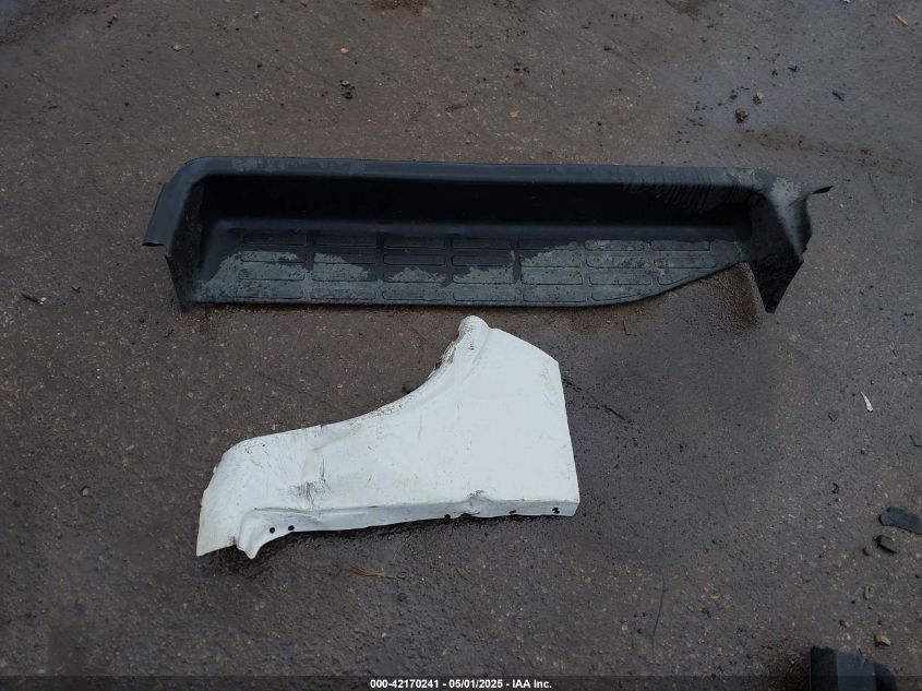 2018 Chevrolet Express 2500 Work Van VIN: 1GCWGAFG0J1908847 Lot: 42170241