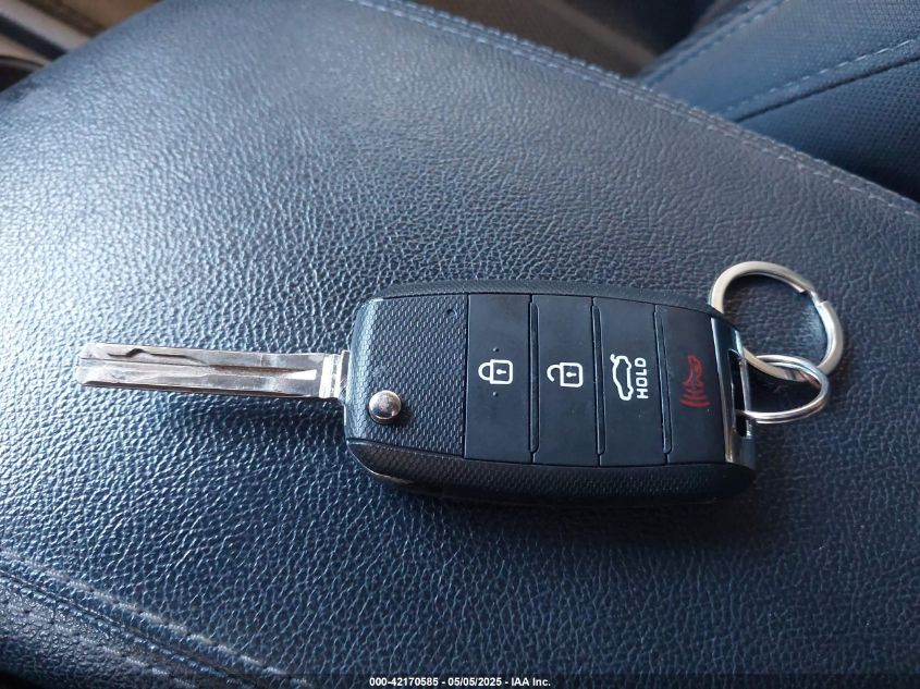 2019 Kia Optima Lx VIN: 5XXGT4L34KG287749 Lot: 42170585