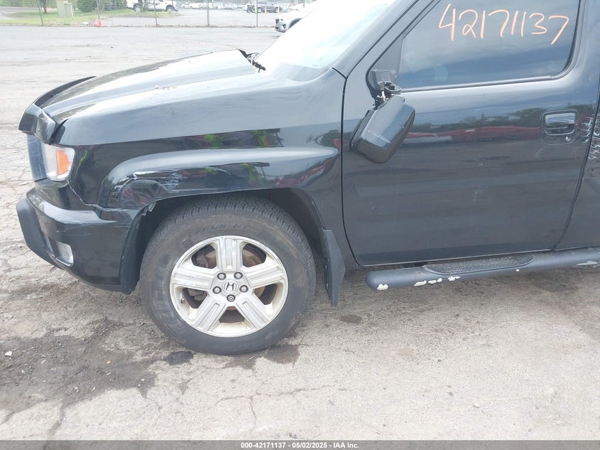 2011 HONDA RIDGELINE VIN: 5FPYK1F54BB009852