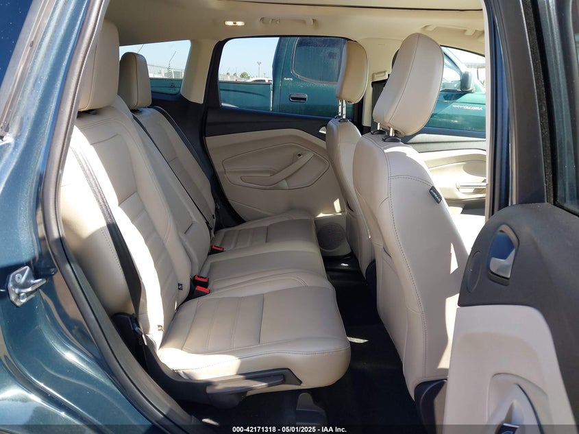 2019 FORD ESCAPE VIN: 1FMCU9J90KUB69249