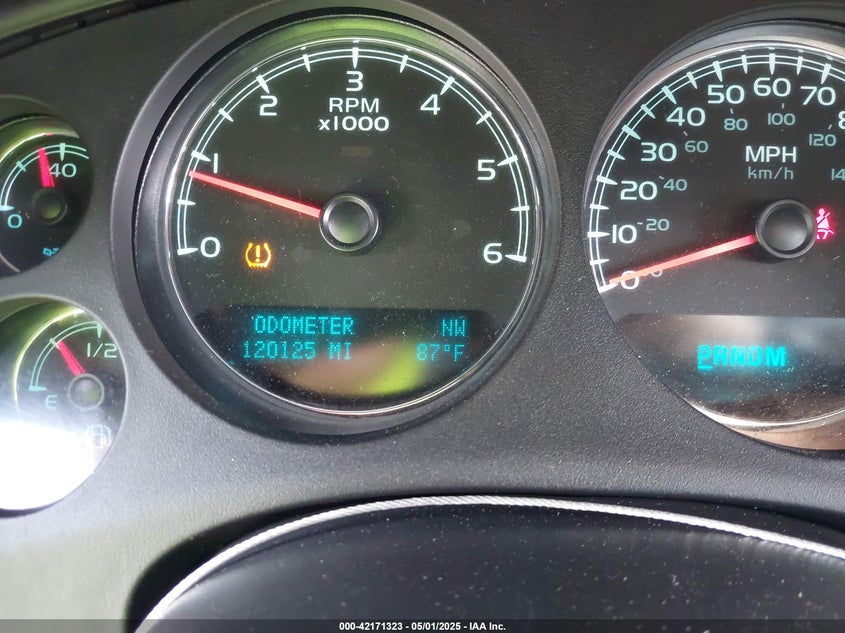 2012 GMC YUKON XL 1500 VIN: 1GKS1MEF5CR198010