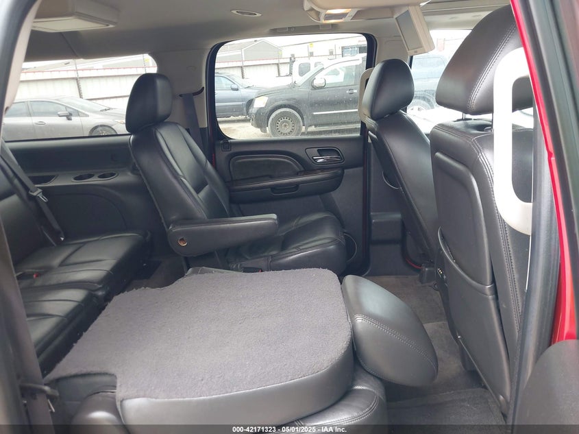 2012 GMC YUKON XL 1500 VIN: 1GKS1MEF5CR198010
