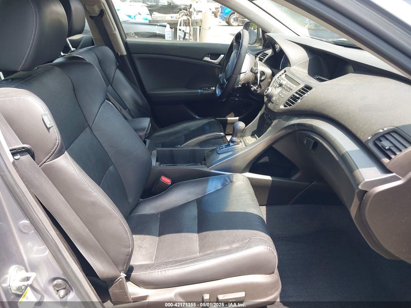 2012 ACURA TSX VIN: JH4CW2H67CC003799