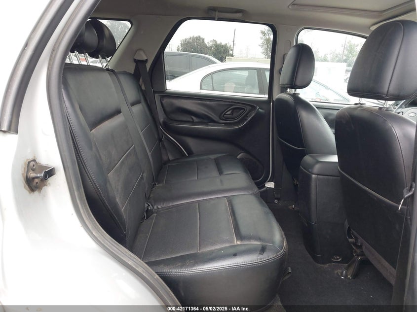 2006 FORD ESCAPE VIN: 1FMYU94196KA30220