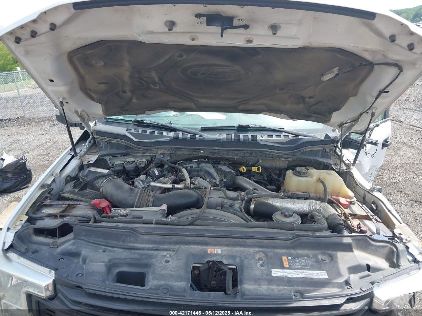 2017 Ford F-350 Chassis Xl VIN: 1FD8W3GTXHEC23000 Lot: 42171446